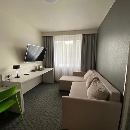 Hotel apartamentowy Jantar *