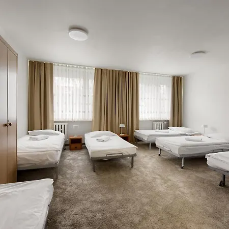 Hotel Jantar *