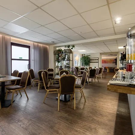 Lägenhetshotell Jantar Szczecin