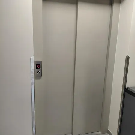 Jantar アパートホテル