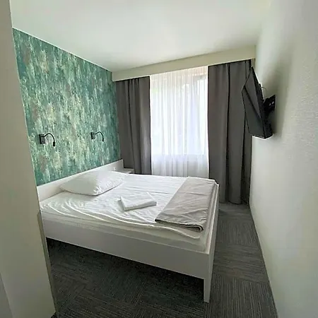 Jantar Apartahotel 3*