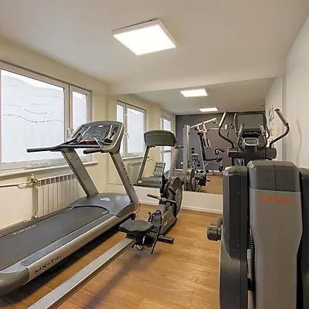 Jantar Lägenhetshotell 3*