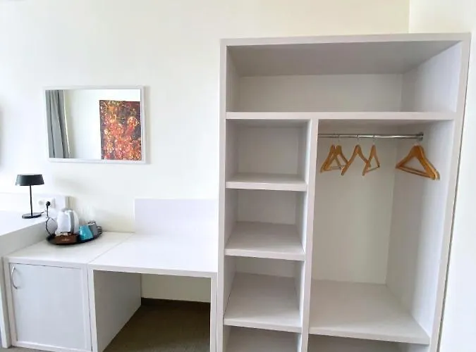 Jantar 아파트호텔 슈체친