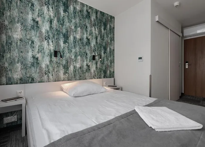 Jantar Apartahotel *