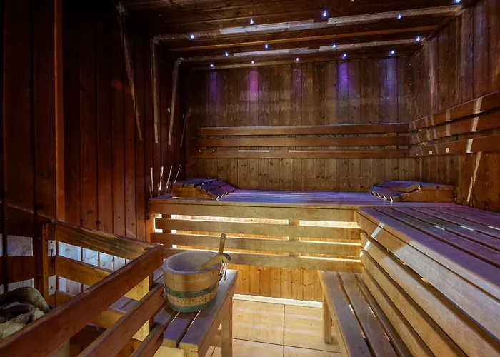 Jantar Apartahotel *